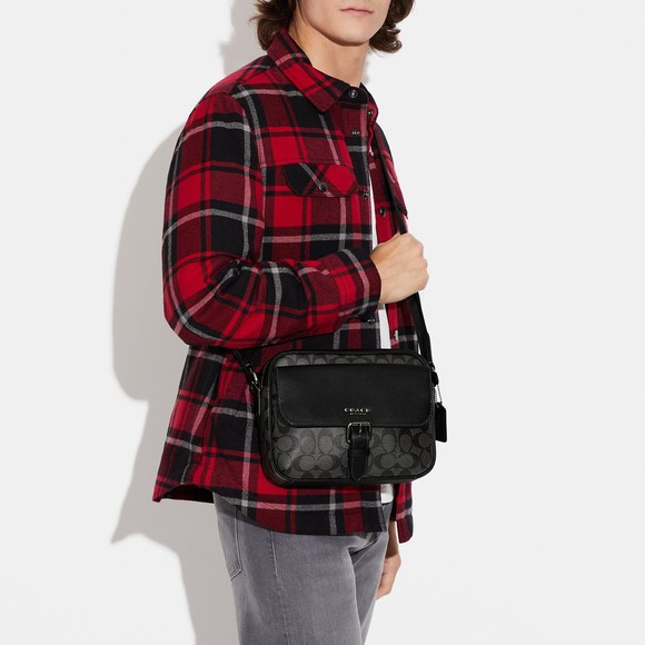 NWT Coach Outlet Hudson Crossbody In Signature Canvas - Picture 5 of 6